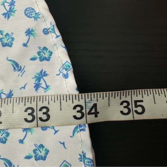 IZOD Short Sleeve Button Down‎ Shirt Size XLT - Picture 6 of 6